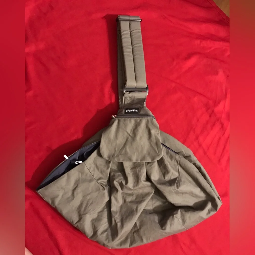 NWOT SlowTon Dog Sling Carrier